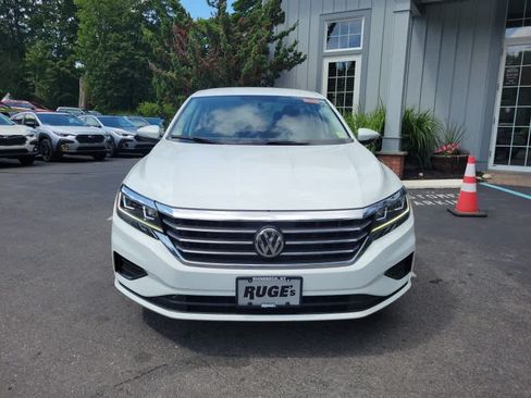 Used 2021 Volkswagen Passat 2.0T S FWD image 9