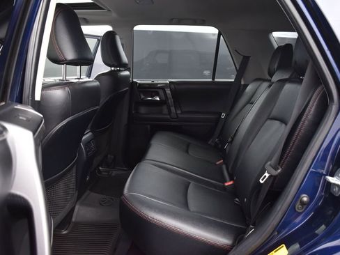 Used 2024 Toyota 4Runner TRD Off-Road Premium w/ Moonroof Package AWD/4WD image 11