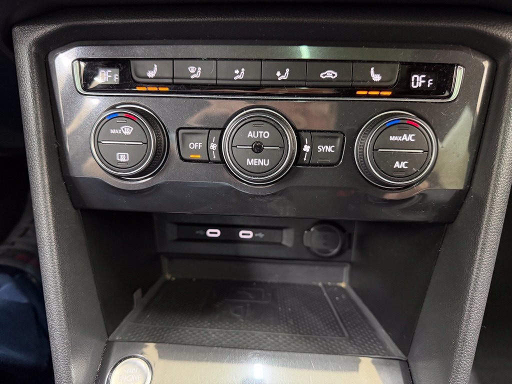 Used 2021 Volkswagen Tiguan SE R-Line FWD image 31