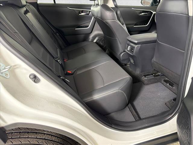Used 2025 Toyota RAV4 Limited FWD image 16
