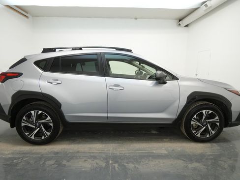 Used 2025 Subaru Crosstrek 2.5i Premium image 10