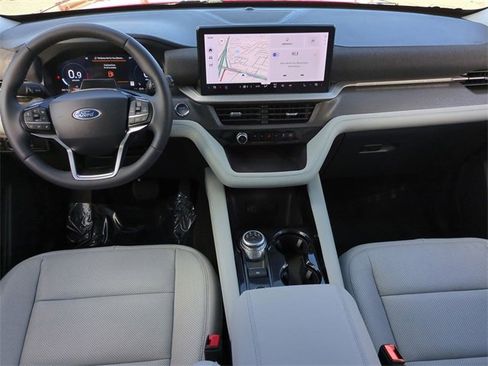 Used 2026 Ford Explorer Platinum w/ LUX Leather Package image 15