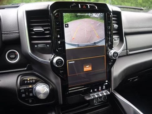 Used 2023 RAM 1500 Laramie AWD/4WD image 10