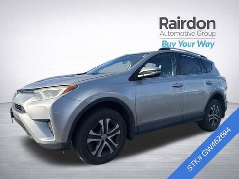 Used 2016 Toyota RAV4 LE image 3