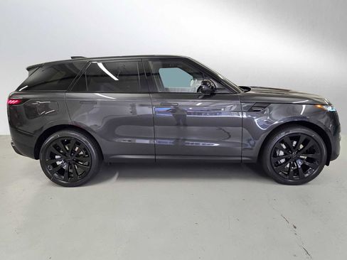 New 2026 Land Rover Range Rover Sport SE image 6