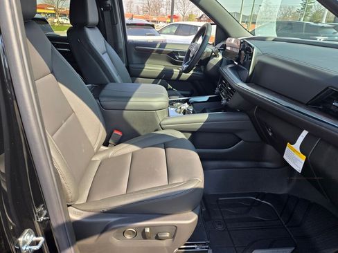 New 2026 Chevrolet Tahoe LT image 4