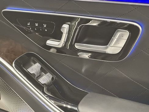 Used 2021 Mercedes-Benz S 500 4MATIC image 21