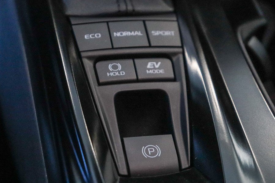 Certified 2026 Toyota Camry SE FWD image 21