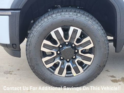 New 2026 GMC Sierra 2500 Denali Ultimate AWD/4WD image 7