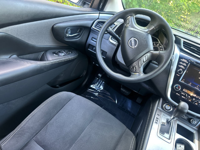 Used 2023 Nissan Murano S AWD/4WD image 21