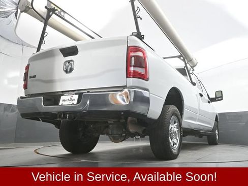 Used 2024 RAM 2500 Tradesman w/ Chrome Appearance Group AWD/4WD image 19
