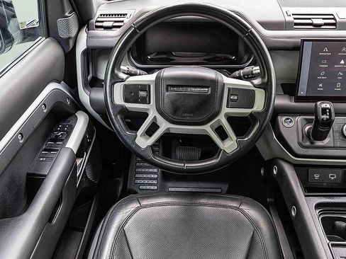 Used 2022 Land Rover Defender 110 XS Edition image 18