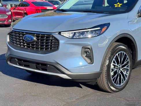 New 2026 Ford Escape SE image 35