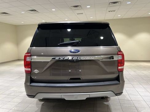 Used 2019 Ford Expedition XLT RWD image 4