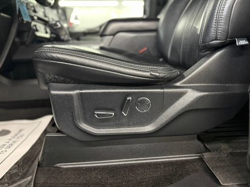 Used 2018 Ford F150 XLT w/ Equipment Group 302A Luxury image 29