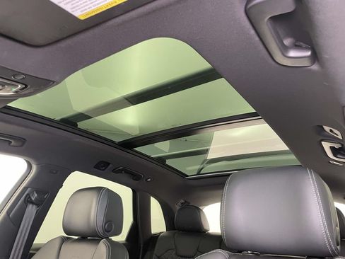 Used 2019 Audi SQ5 Prestige w/ Prestige Package AWD/4WD image 15