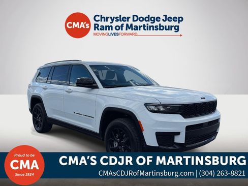 New 2025 Jeep Grand Cherokee L Laredo AWD/4WD image 1
