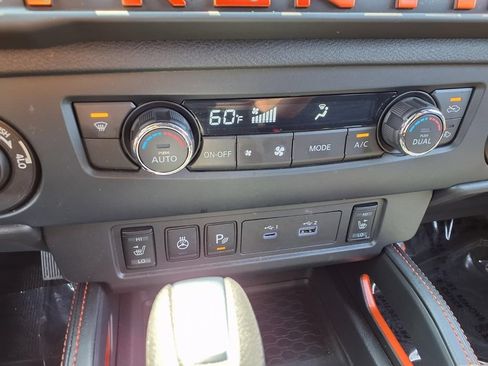 Used 2026 Nissan Frontier PRO-4X AWD/4WD image 9