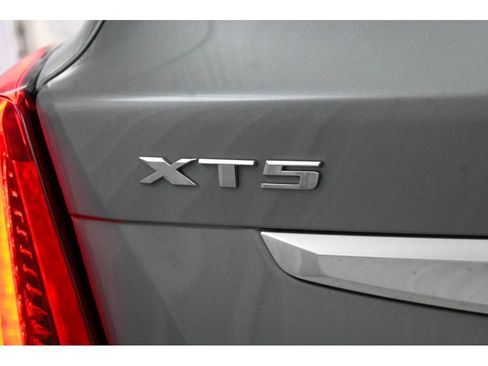 Certified 2023 Cadillac XT5 Premium Luxury image 57