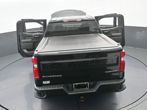 Used 2020 Chevrolet Silverado 1500 Custom w/ Custom Value Package image 61
