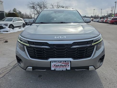 Used 2024 Kia Seltos EX image 8