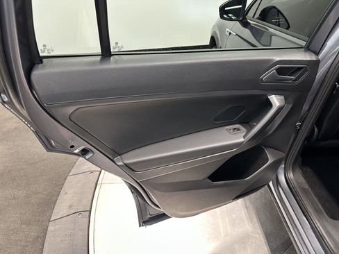 Used 2021 Volkswagen Tiguan SE R-Line image 24