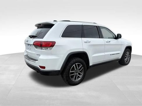 Used 2022 Jeep Grand Cherokee Limited image 3