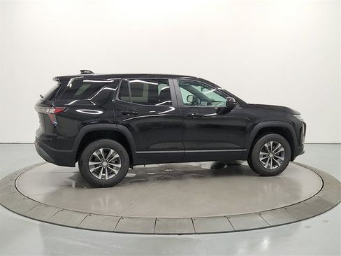 New 2026 Chevrolet Equinox LT w/ Convenience Package II image 8