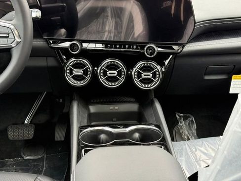 New 2026 Chevrolet Blazer EV LT FWD image 10