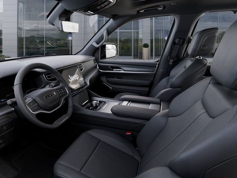 New 2026 Jeep Grand Wagoneer Limited AWD/4WD image 24