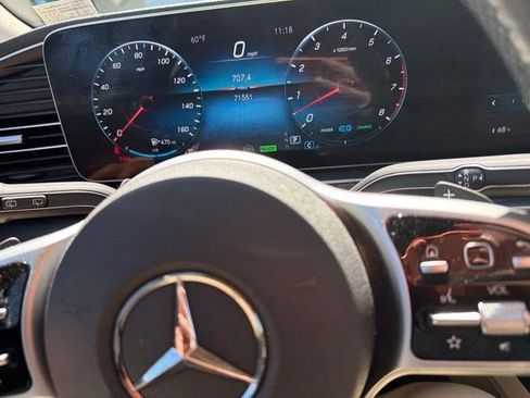 Used 2020 Mercedes-Benz GLS 450 4MATIC image 16