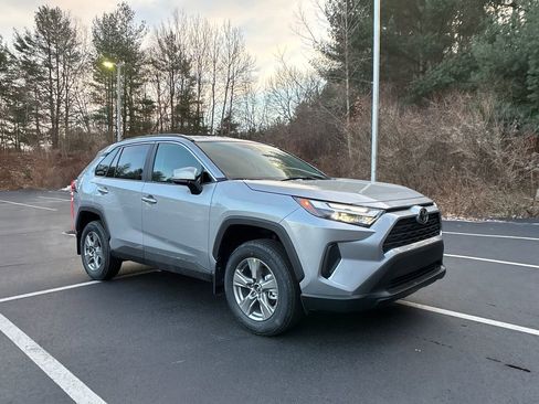 New 2025 Toyota RAV4 XLE w/ Convenience Package image 8