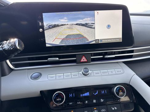 New 2026 Hyundai Elantra Limited image 5