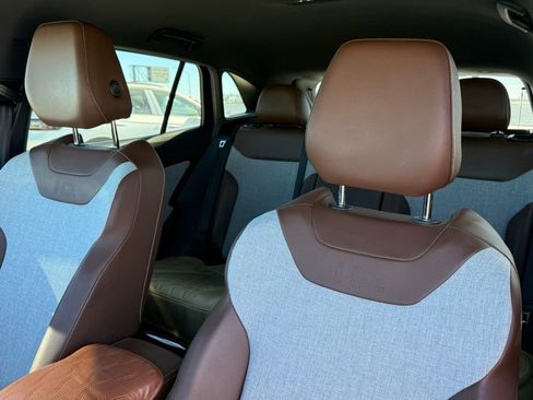 Used 2023 Volkswagen ID.4 Pro image 12