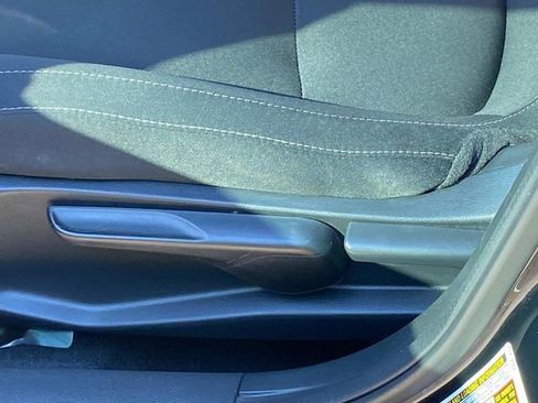 Used 2019 Honda Civic LX image 14