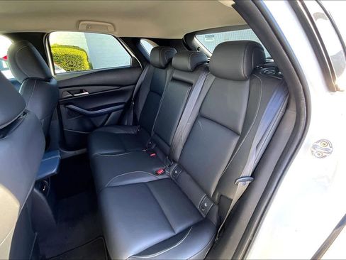 Used 2021 MAZDA CX-30 FWD 2.5 S w/ Select Package image 19