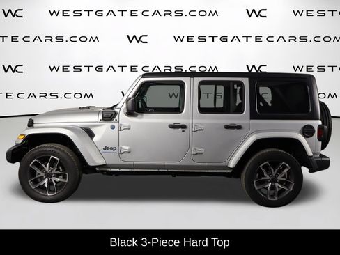 Used 2024 Jeep Wrangler Unlimited AWD/4WD image 5