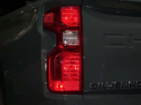 New 2026 Chevrolet Silverado 3500 LT w/ All Star Edition AWD/4WD image 9