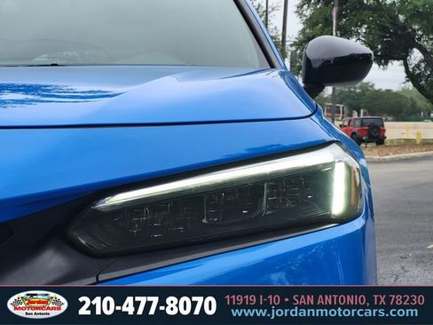 Used 2023 Honda Civic Sport image 10
