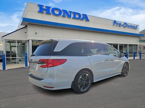 Used 2024 Honda Odyssey Elite image 4