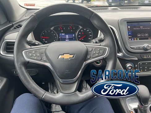 Used 2022 Chevrolet Equinox LT image 16