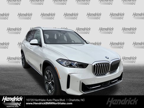 New 2026 BMW X5 xDrive40i AWD/4WD image 1