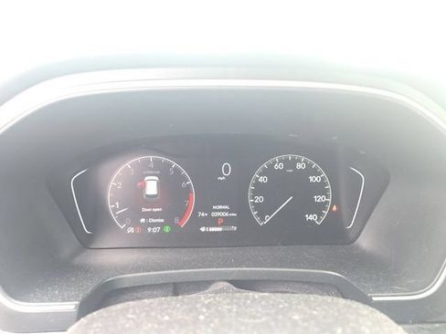 Used 2023 Honda Pilot EX-L image 10