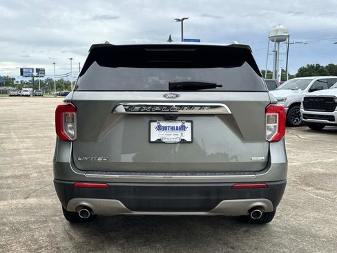 Used 2020 Ford Explorer Limited RWD image 6