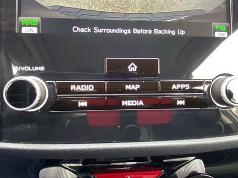 Used 2024 Subaru Forester Touring image 30