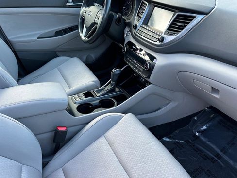 Used 2018 Hyundai Tucson Value image 15