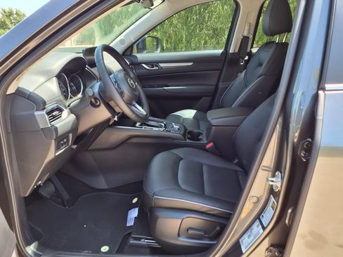 Used 2025 MAZDA CX-5 AWD 2.5 S w/ Select Package image 12