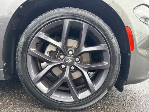 Used 2021 Dodge Charger SXT w/ Blacktop Package image 9