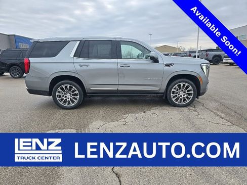 Used 2025 GMC Yukon Denali w/ Denali Reserve Package image 1