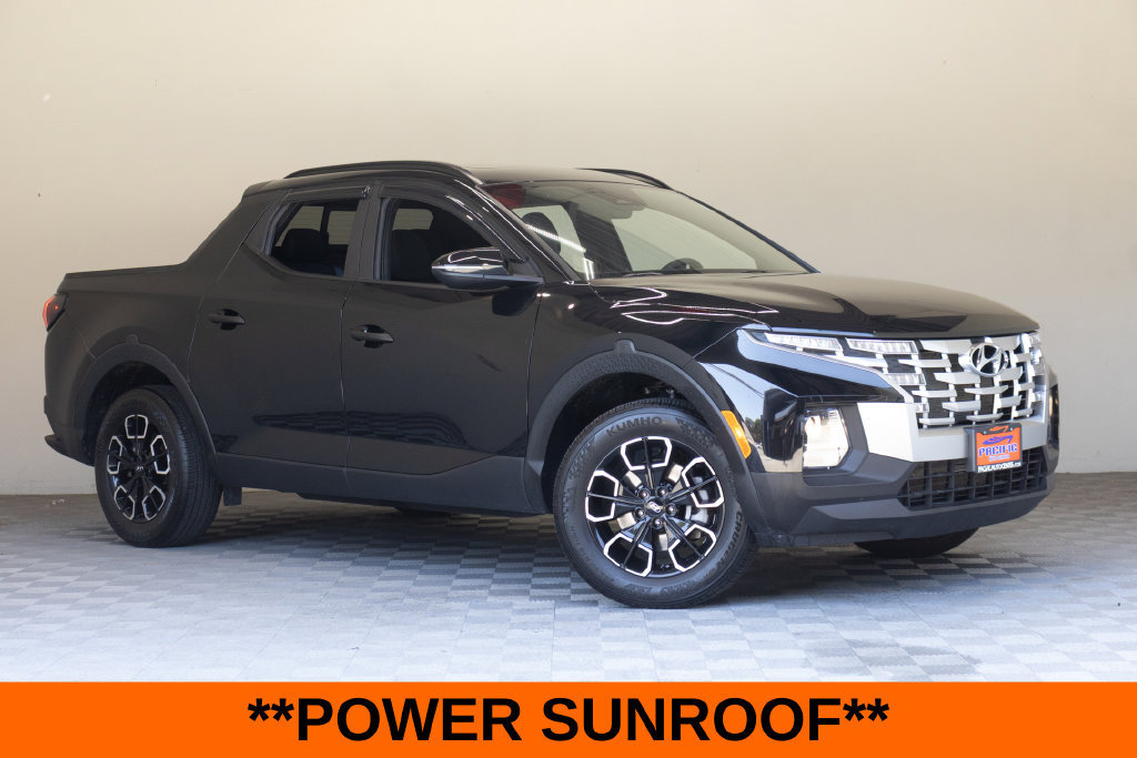 Used 2023 Hyundai Santa Cruz SEL w/ Activity Package FWD image 2